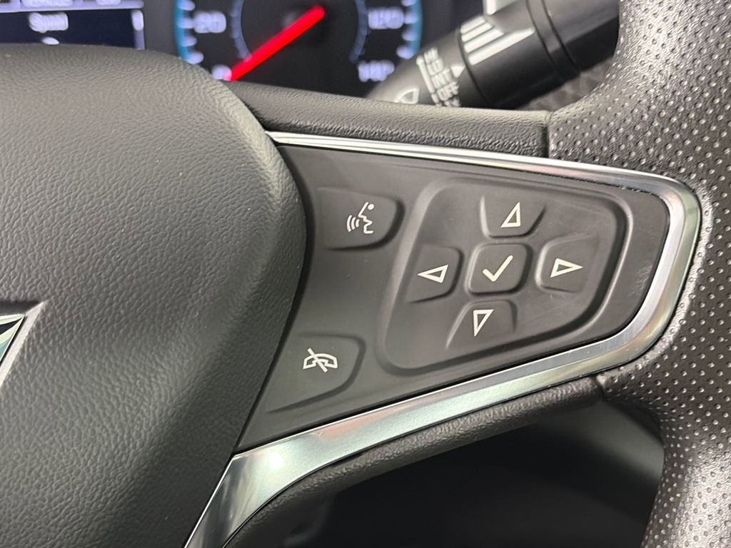 Used 2023 Chevrolet Malibu LT FWD image 18