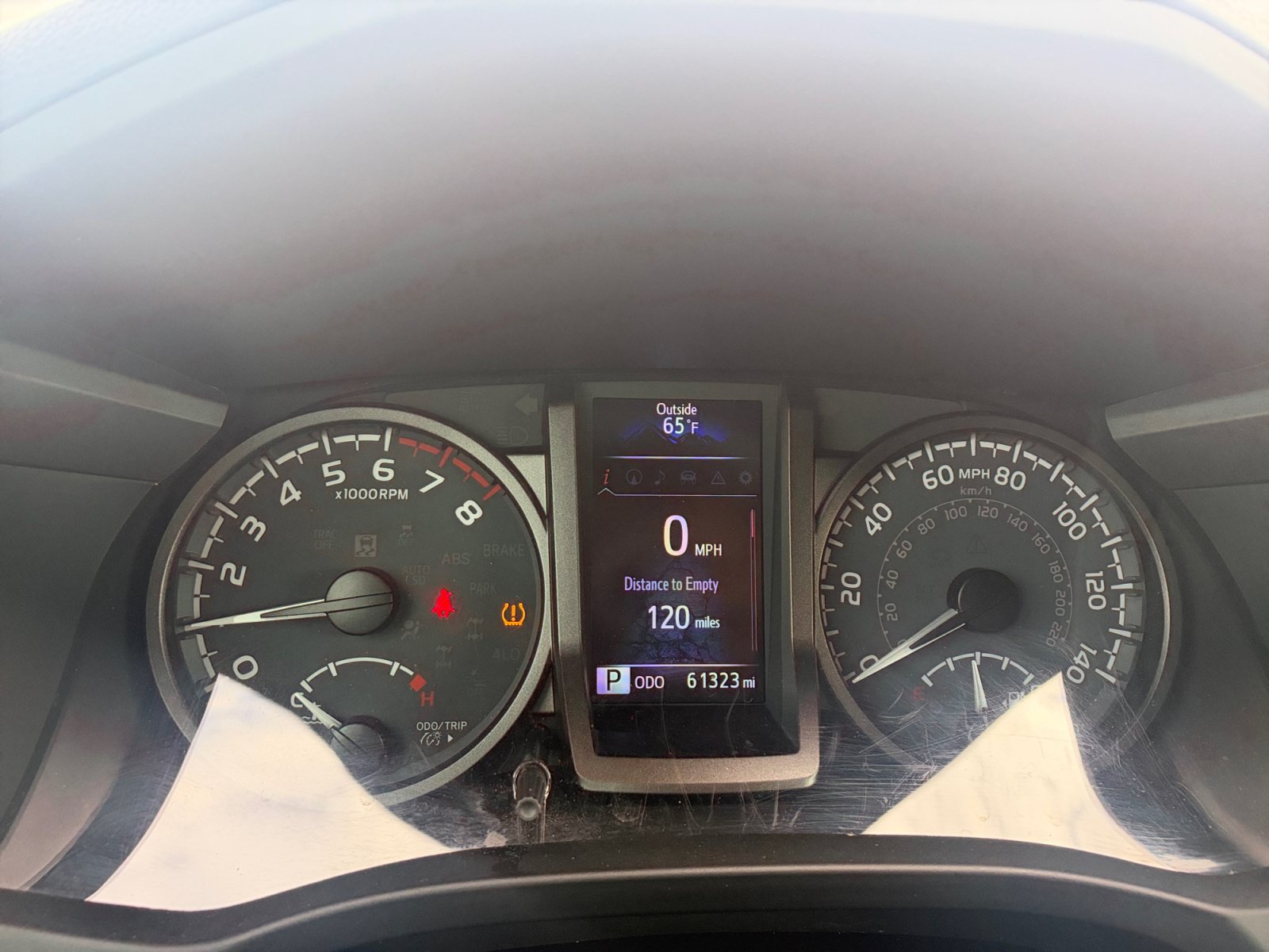 Used 2021 Toyota Tacoma TRD Sport w/ TRD Premium Sport Package AWD/4WD image 18