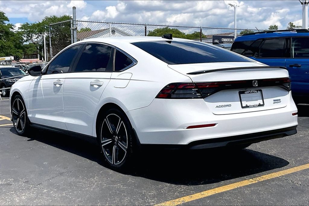 Used 2023 Honda Accord Sport image 10