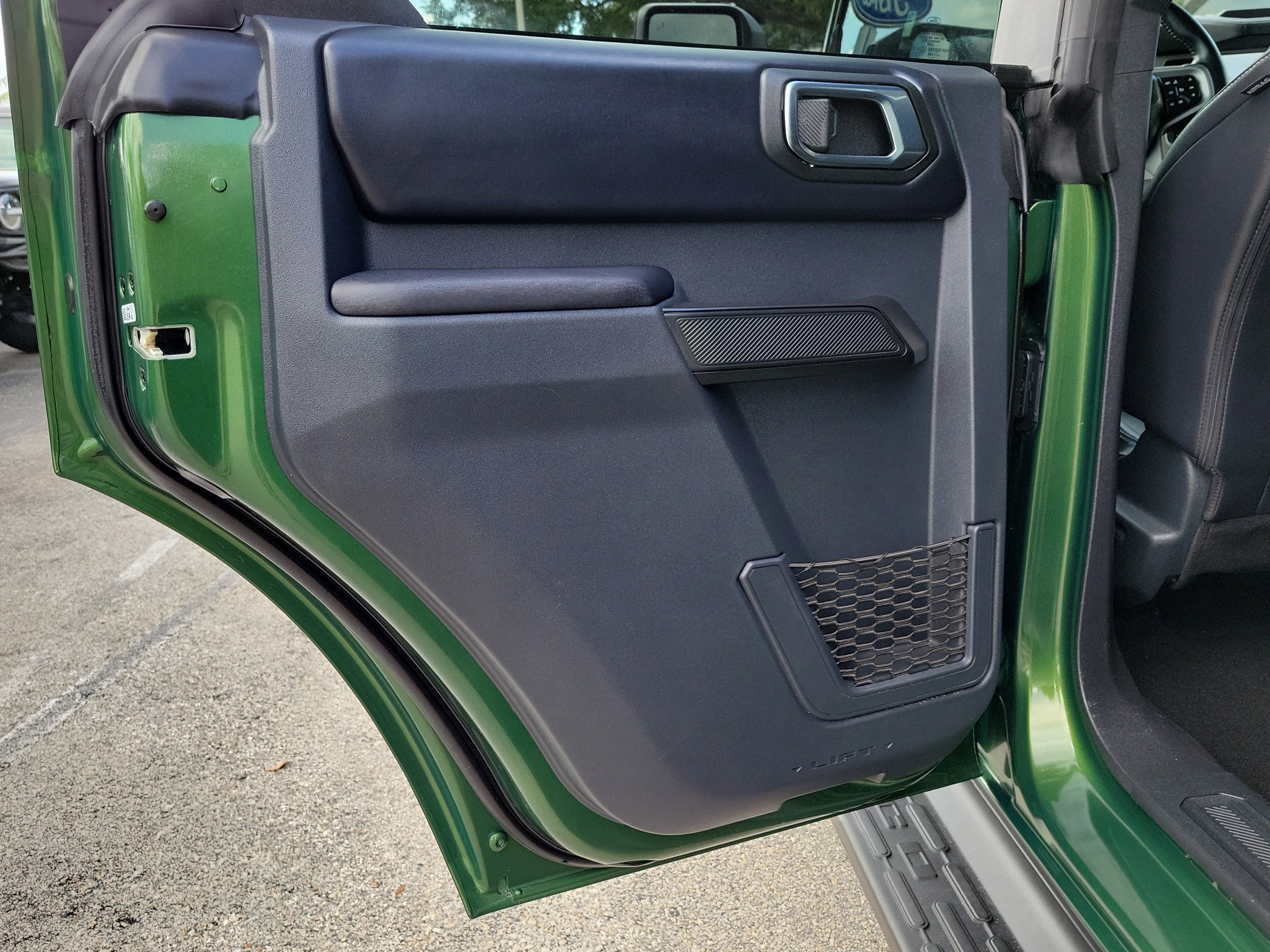 Certified 2025 Ford Bronco Outer Banks AWD/4WD image 10