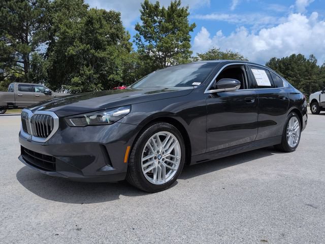 Used 2024 BMW 530i RWD image 8