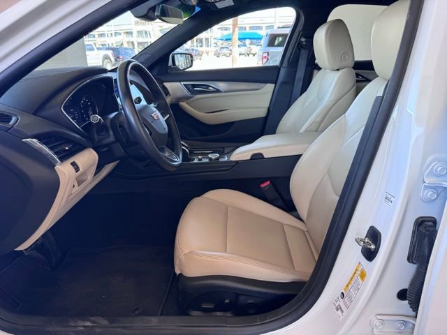 Used 2023 Cadillac CT5 Luxury w/ Sun And Sound Package RWD image 9