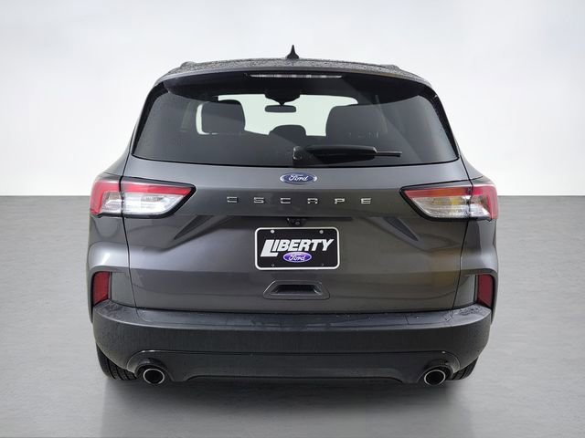 Certified 2022 Ford Escape SE w/ SE Sport Appearance Package FWD image 4