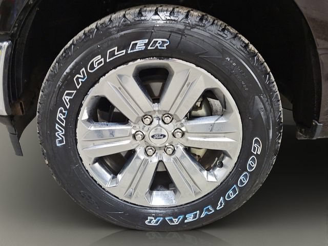Certified 2019 Ford F150 XLT w/ Equipment Group 302A Luxury AWD/4WD image 25