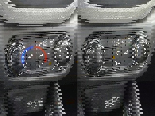 Used 2021 Chevrolet TrailBlazer LS image 16