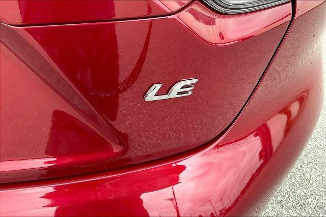 Used 2025 Toyota Corolla LE FWD image 24