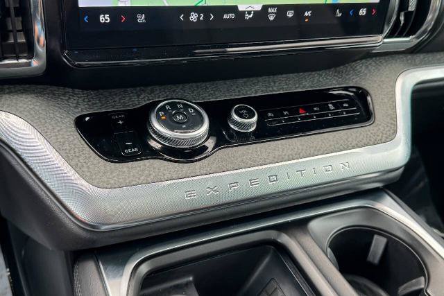 Certified 2025 Ford Expedition Tremor AWD/4WD image 37
