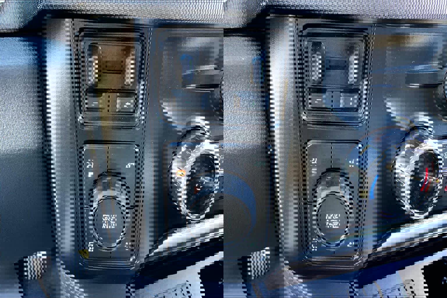 Certified 2026 Ford F250 Platinum image 32