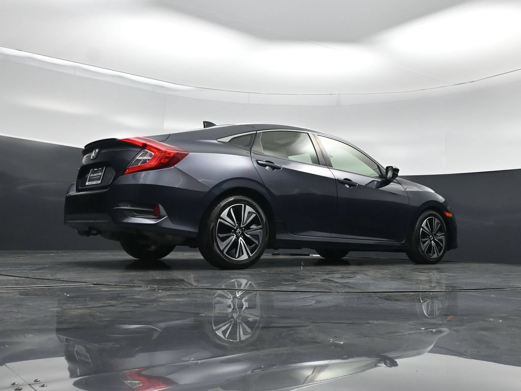 Used 2018 Honda Civic EX-T image 43