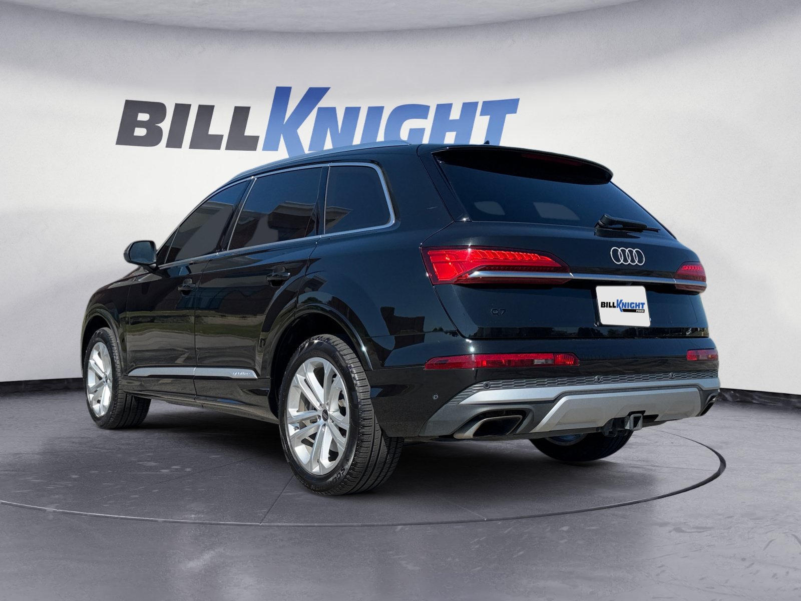 Used 2025 Audi Q7 3.0T Premium Plus AWD/4WD image 3