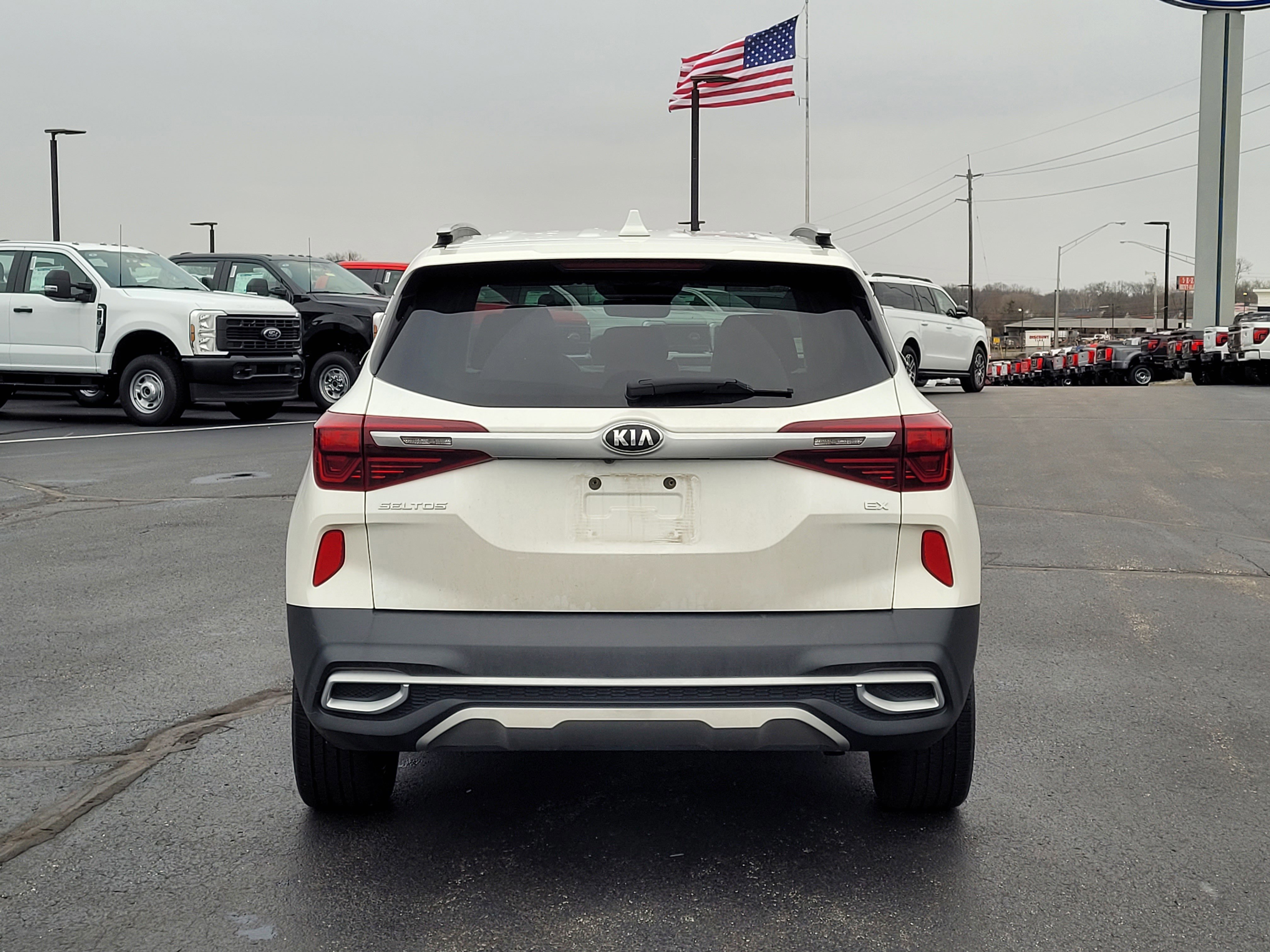 Used 2021 Kia Seltos EX image 5
