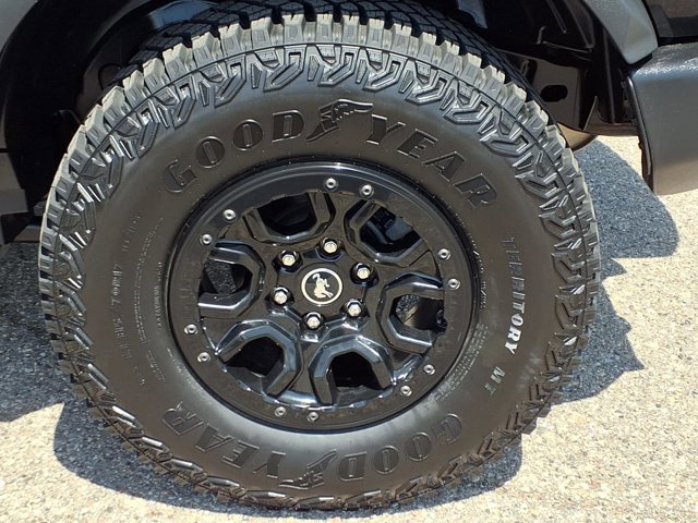 Certified 2022 Ford Bronco Wildtrak AWD/4WD image 38