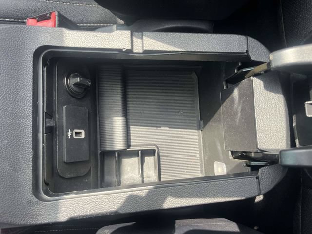 Certified 2021 Ford Mustang Premium RWD image 31