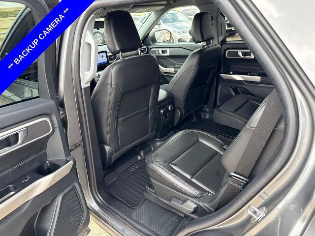 Certified 2023 Ford Explorer XLT w/ Equipment Group 202A RWD image 7