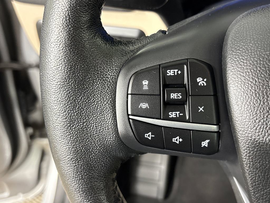 Certified 2020 Ford Escape Titanium FWD image 17