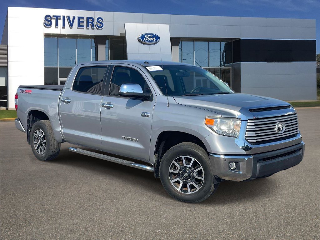 Used 2017 Toyota Tundra Limited w/ Limited Premium Package