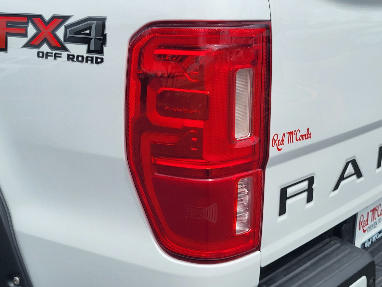 Certified 2020 Ford Ranger Lariat w/ Equipment Group 501A Mid image 10