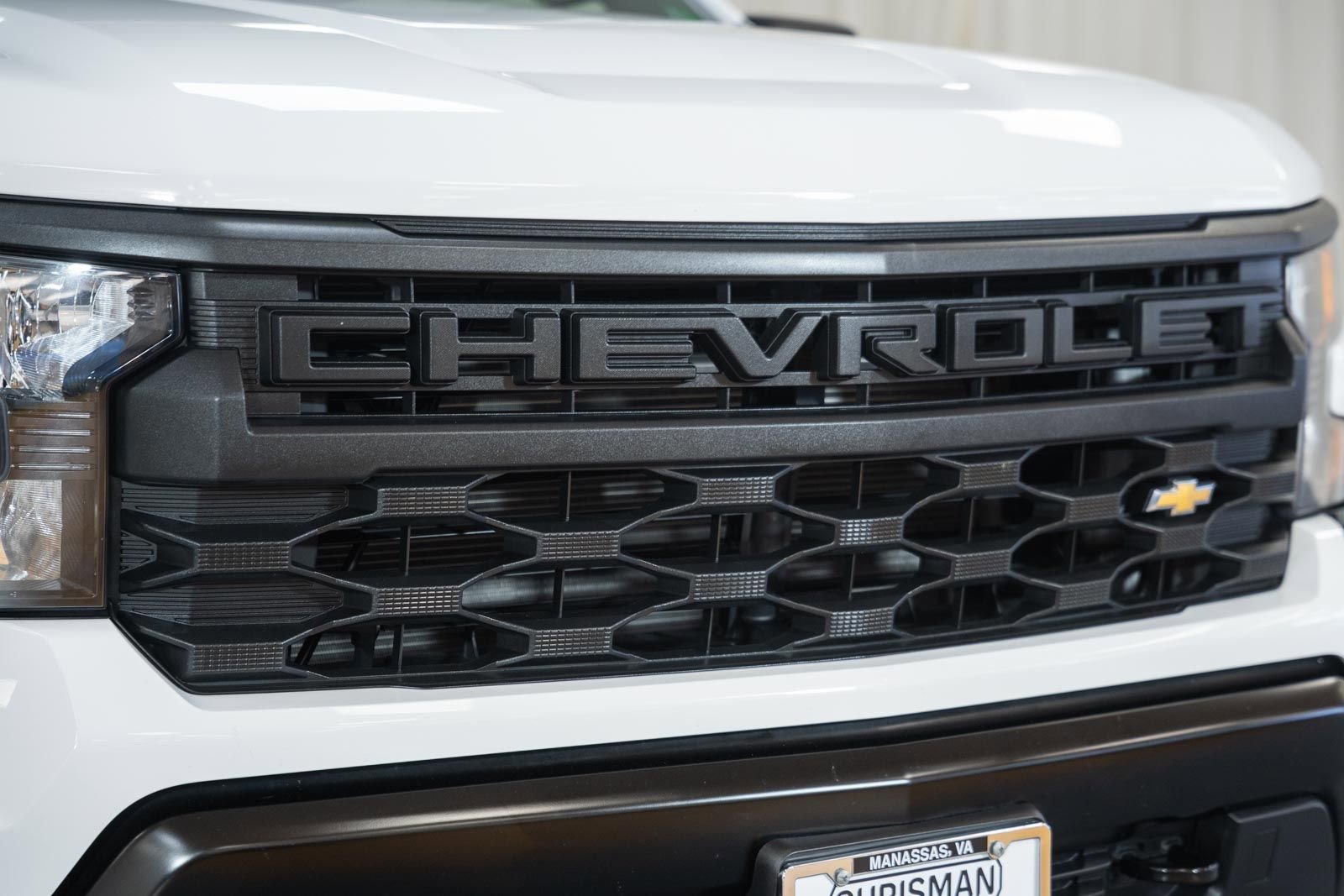 Used 2025 Chevrolet Silverado 1500 W/T w/ WT Value Package AWD/4WD image 11