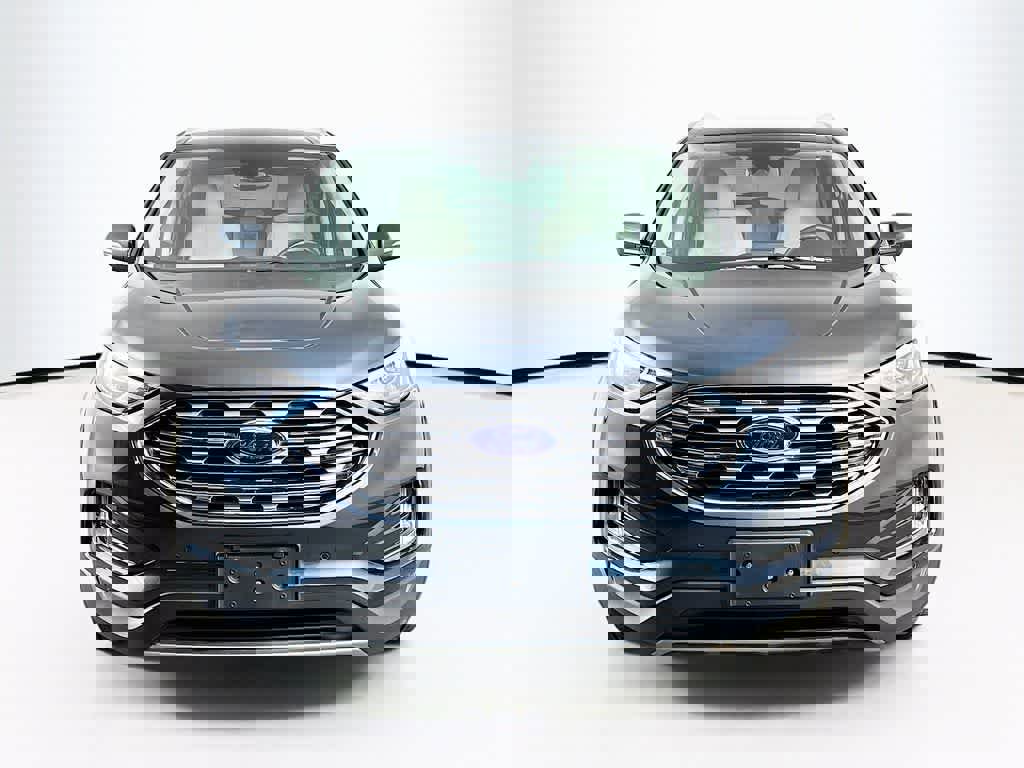 Certified 2024 Ford Edge Titanium image 8