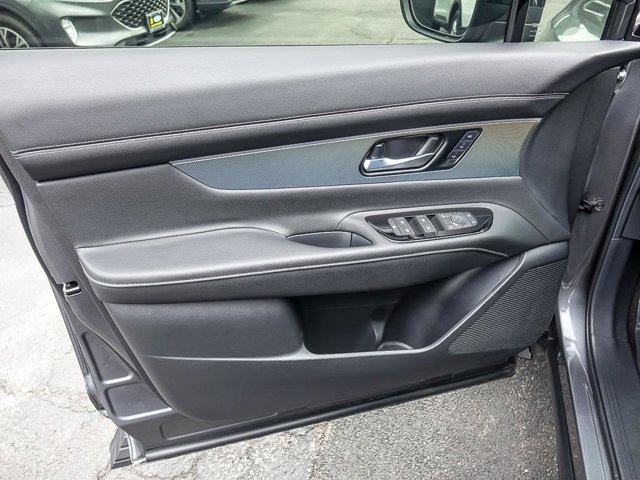 Used 2025 Nissan Murano SL AWD/4WD image 28