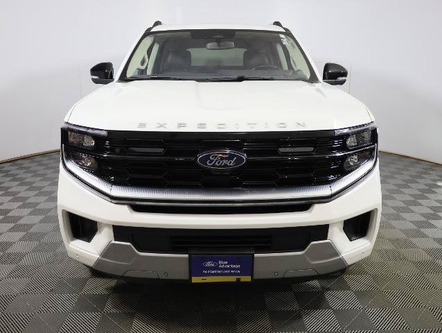 Certified 2025 Ford Expedition Platinum w/ Driver's Package AWD/4WD image 2
