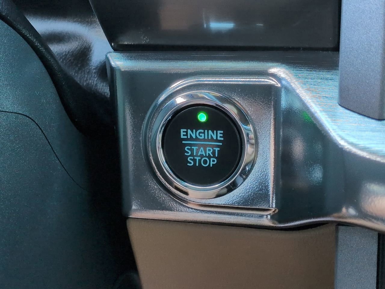 Certified 2023 Ford F150 Lariat w/ Equipment Group 502A High image 27