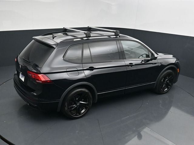 Used 2023 Volkswagen Tiguan SE R-Line FWD image 28