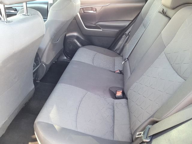 Used 2020 Toyota RAV4 XLE w/ All Weather Liner Package FWD image 11