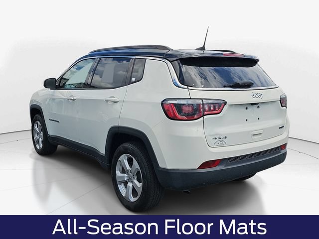 Used 2020 Jeep Compass Latitude w/ Cold Weather Group AWD/4WD image 7
