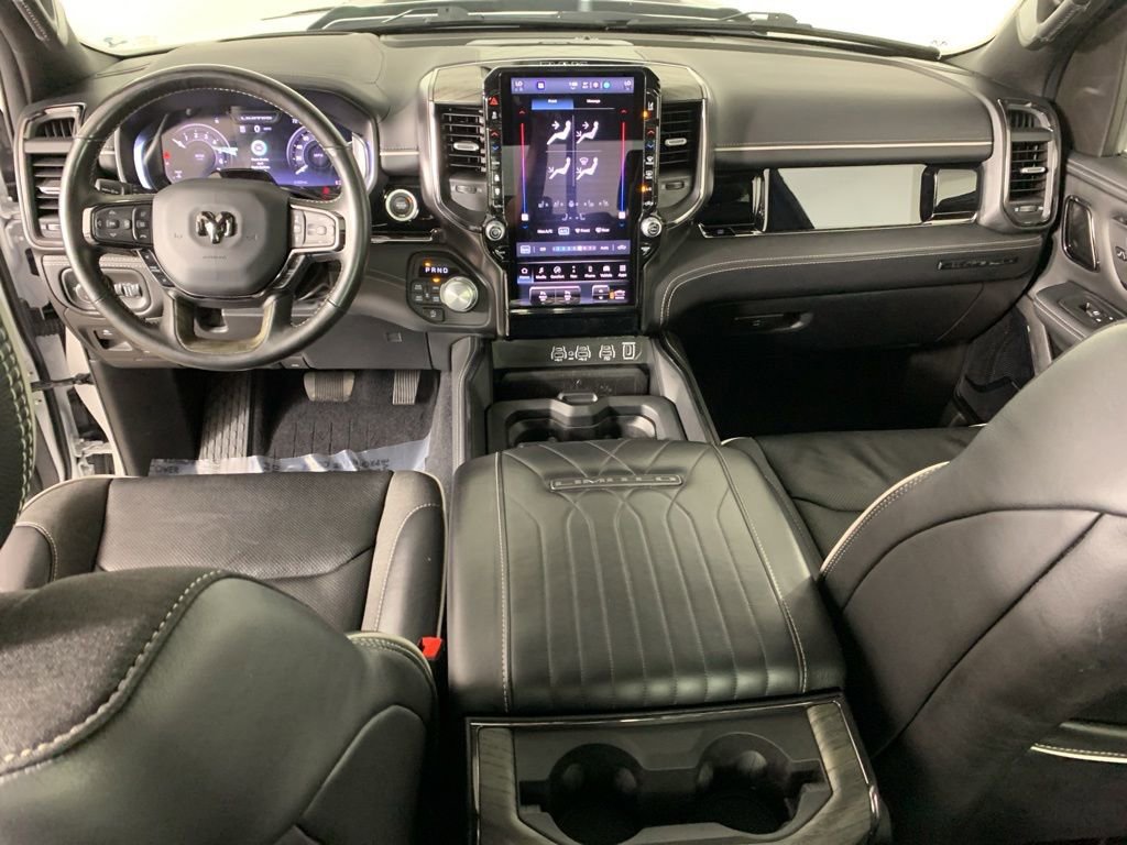 Used 2025 RAM 1500 Limited AWD/4WD image 41