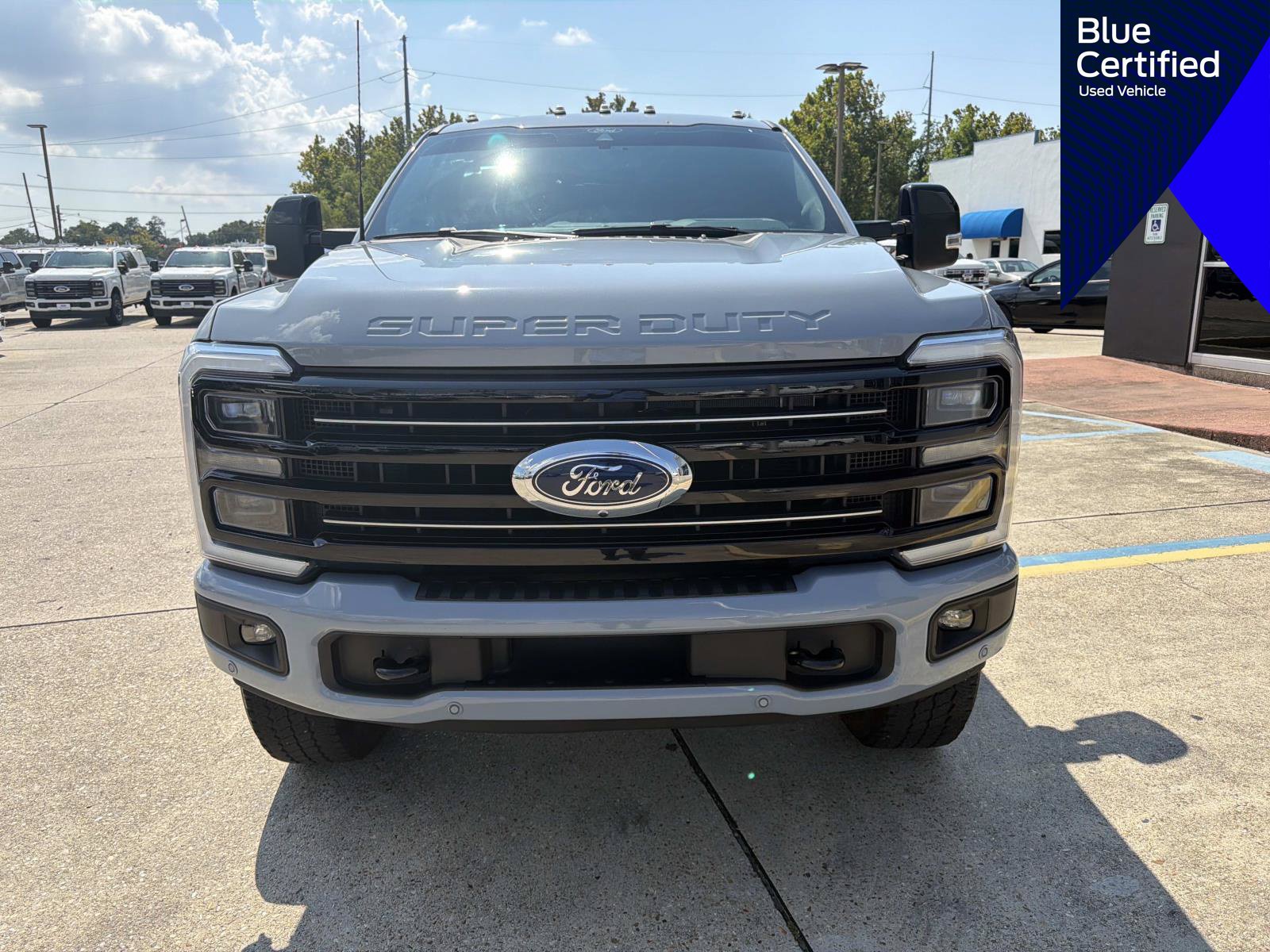 Certified 2025 Ford F350 Platinum AWD/4WD image 3