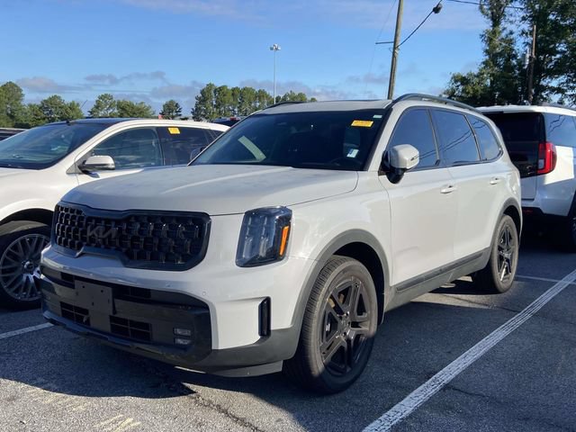 Used 2025 Kia Telluride SX X-Line AWD/4WD image 3