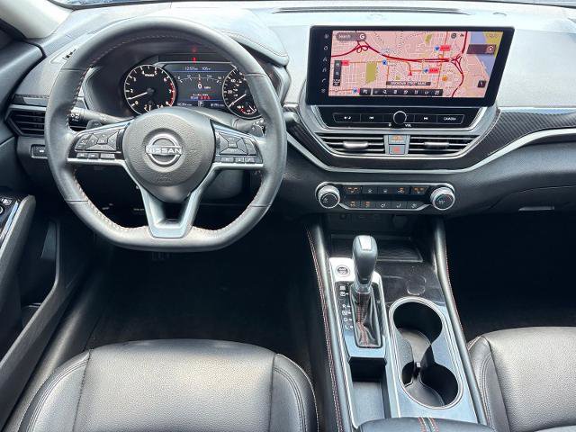 Used 2024 Nissan Altima 2.5 SR w/ SR Premium Package FWD image 18
