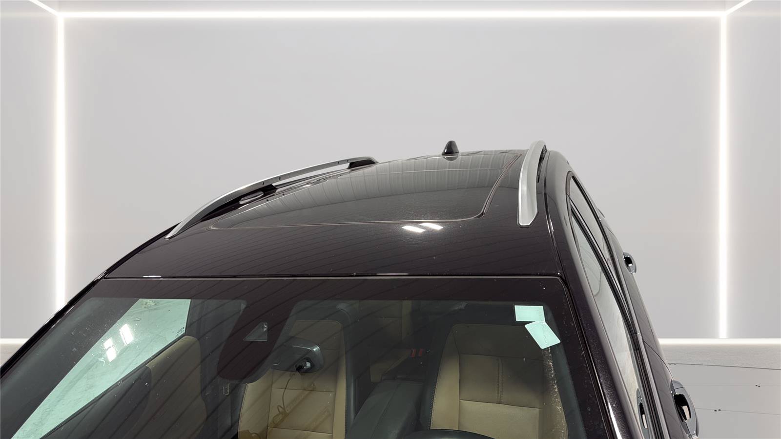 Used 2023 Chevrolet Equinox Premier AWD/4WD image 30