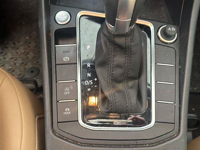 Used 2019 Volkswagen Jetta SEL FWD image 19