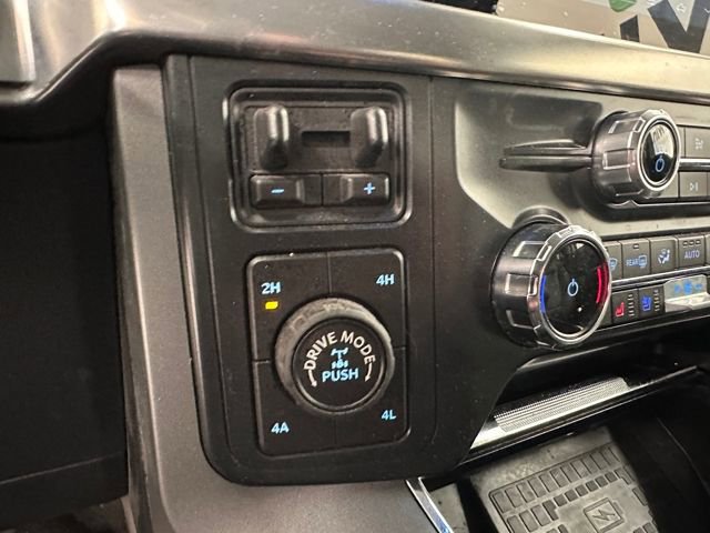 Certified 2022 Ford F150 Lariat w/ Equipment Group 502A High image 16