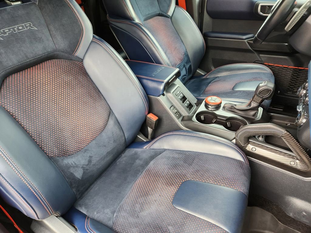 Certified 2025 Ford Bronco Raptor w/ Interior Carbon Fiber Pack image 20