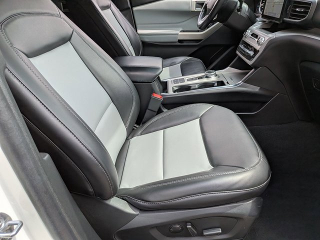 Certified 2023 Ford Explorer XLT w/ Equipment Group 202A RWD image 22