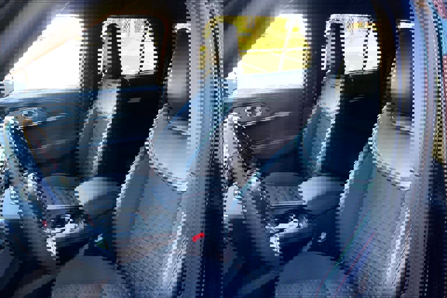 Certified 2025 Ford Explorer ST-Line w/ ST-Line Street Pack image 9