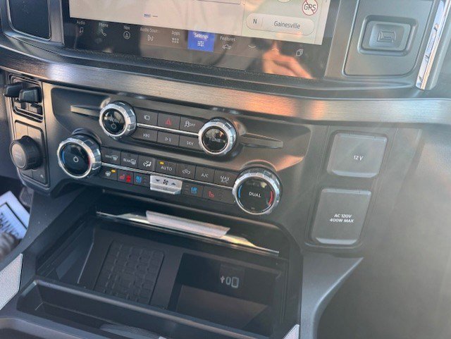 Certified 2025 Ford F250 Lariat AWD/4WD image 22