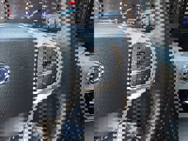 Certified 2023 Ford Explorer XLT image 18