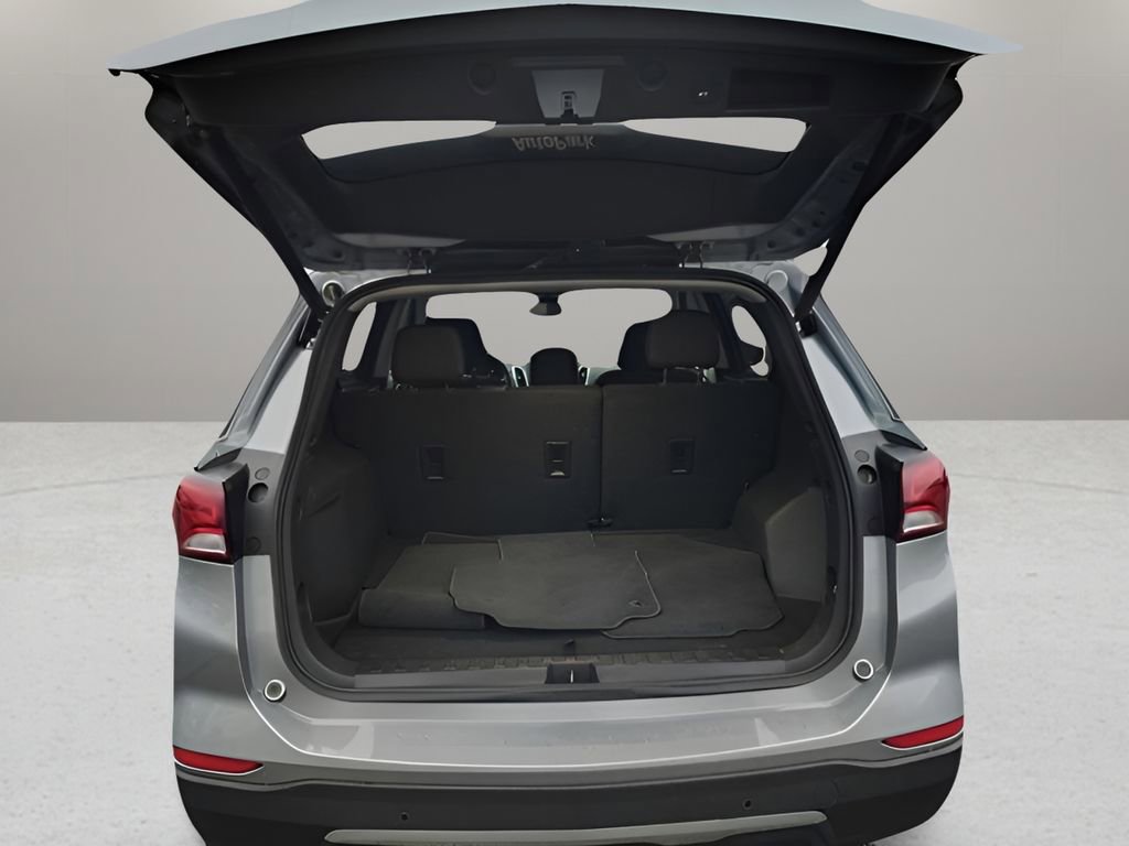 Used 2024 Chevrolet Equinox LT AWD/4WD image 9