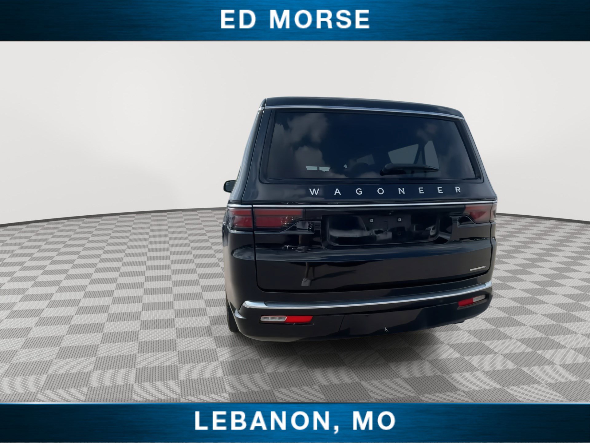 Used 2024 Jeep Wagoneer L Series II AWD/4WD image 6
