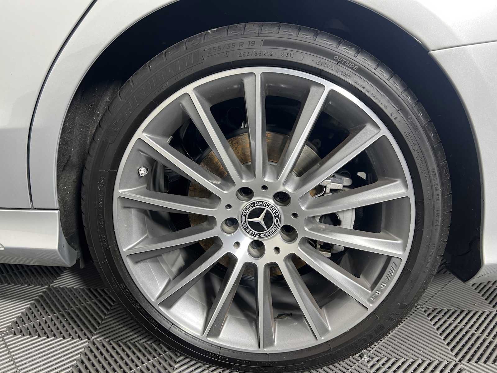 Used 2020 Mercedes-Benz C 300 Sedan image 19