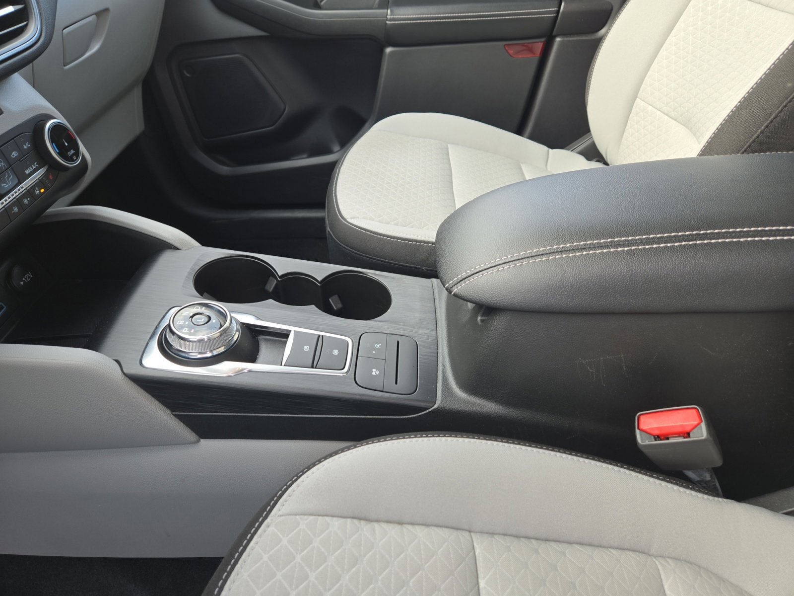 Certified 2023 Ford Escape Active AWD/4WD image 22
