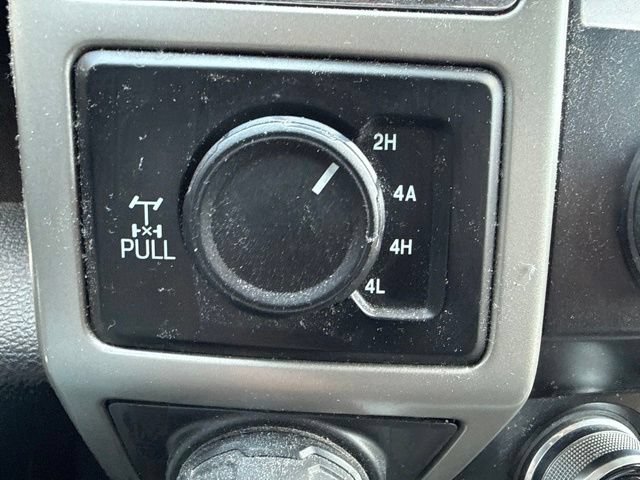 Certified 2019 Ford F150 Lariat w/ Equipment Group 502A Luxury AWD/4WD image 29