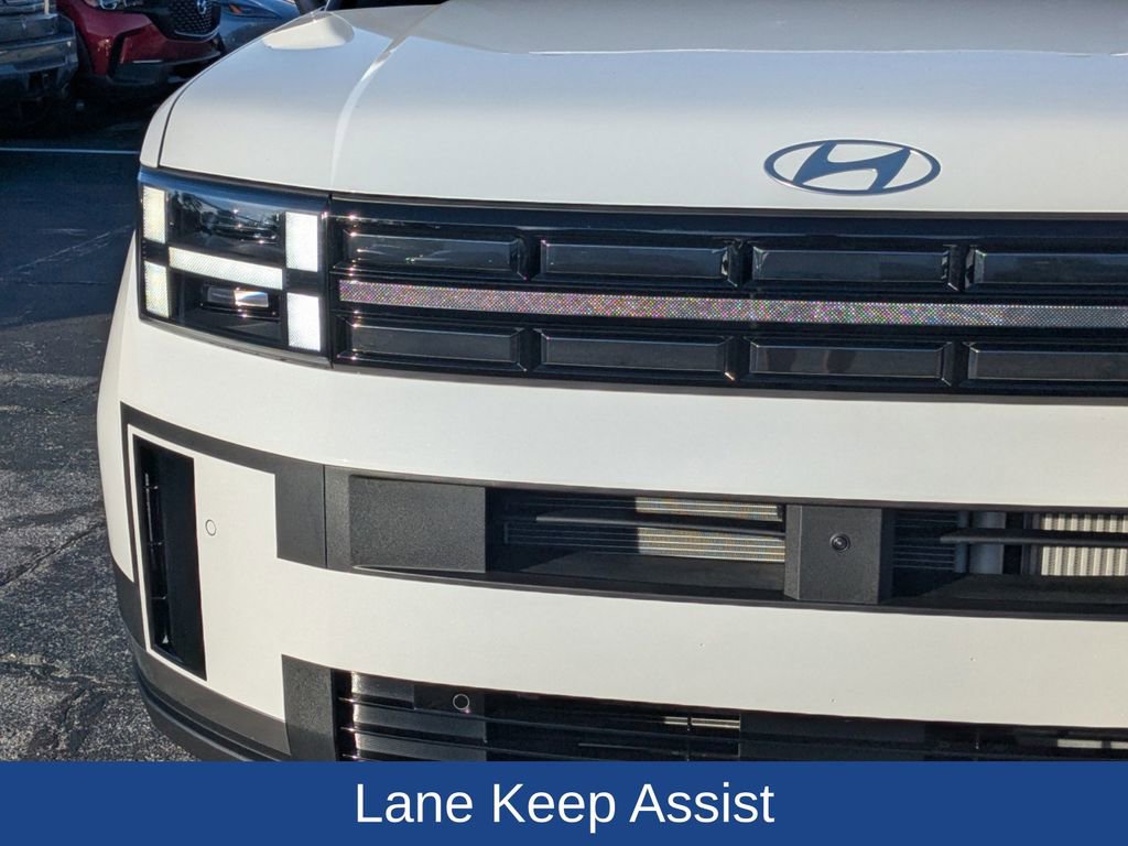 Used 2025 Hyundai Santa Fe Limited image 11