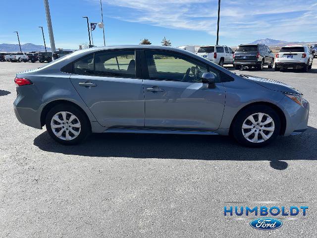 Used 2020 Toyota Corolla LE image 6