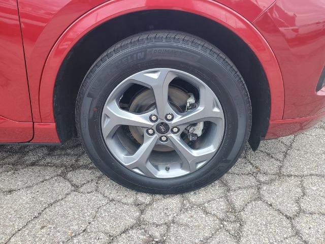Certified 2023 Ford Escape ST-Line Select w/ Tech Pack #1 image 5