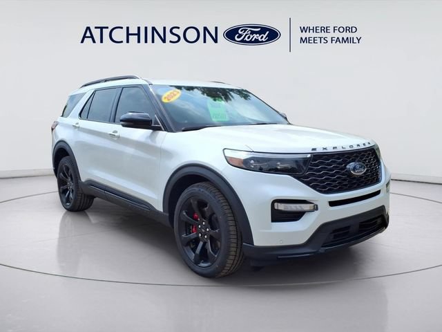 Certified 2023 Ford Explorer ST w/ Equipment Group 401A AWD/4WD image 3
